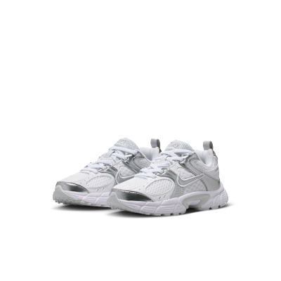 Nike V5 RNR Küçük Çocuk Ayakkabısı