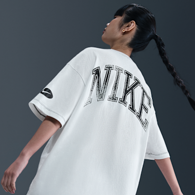 Nike Sportswear Women's Short-sleeve T-shirt