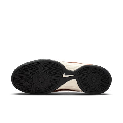 Nike Total 90 SE Women's Shoes