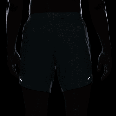 Shorts da running 2 in 1 18 cm Dri-FIT Nike Stride – Uomo