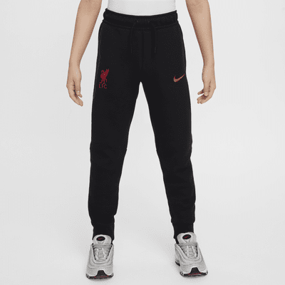 Liverpool FC Tech Fleece Nike Soccer nadrág nagyobb gyerekeknek (fiúknak)