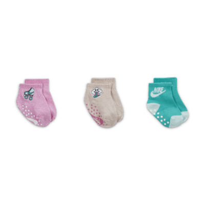 Nike "N is for Nike" Gripper Ankle Socks (3 Pairs) Baby Gripper Socks