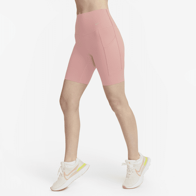 Shorts de ciclismo con bolsillos de 20 cm de tiro alto y media sujeción para mujer Nike Universa