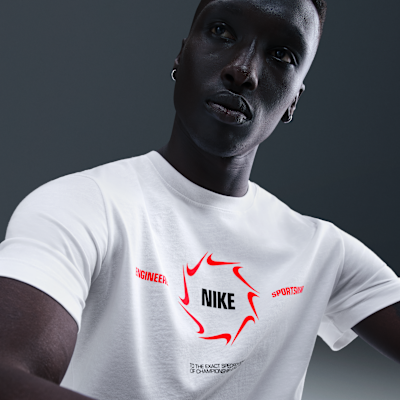 Nike Sportswear Men's T-Shirt