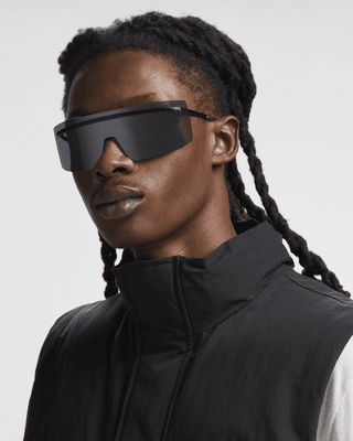 Женские  Nike Echo Shield Sunglasses