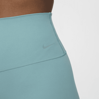 Shorts de ciclismo de cintura alta de 13 cm con sujeción suave para mujer Nike Zenvy