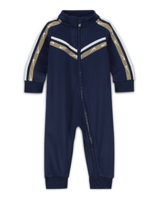 Детские  Nike Dri-FIT Sportswear Club Baby (0-9M) Poly Coverall