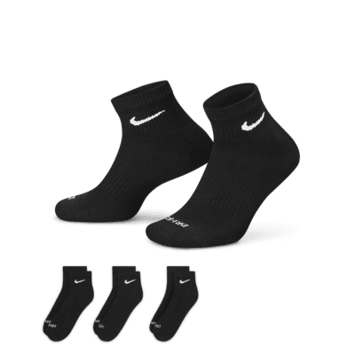 Nike Everyday Plus Cushioned Training Ankle Socks (3 Pairs). Nike LU