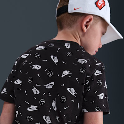 Playera cuadrada estampada para niños de preescolar Nike