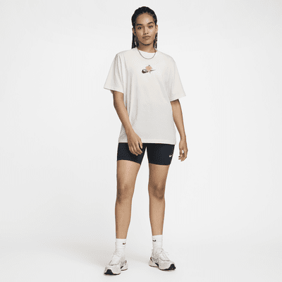 Nike Sportswear Women's Artist Collection Short-Sleeve Graphic T-Shirt