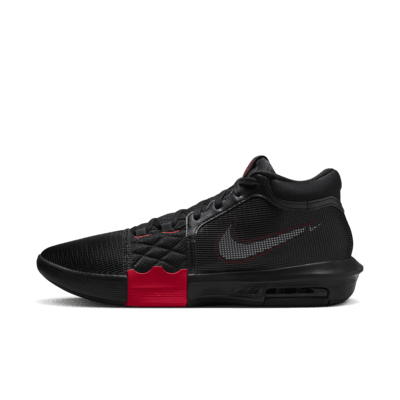 LeBron Witness 8 EP 籃球鞋