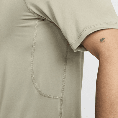 Haut à manches courtes slim Nike Pro Dri-FIT pour homme