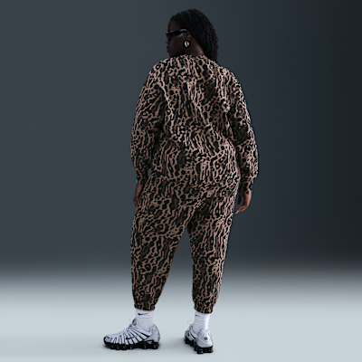 Nike Sportswear Phoenix Fleece Women's Oversized Printed Crew-Neck Sweatshirt (Plus Size)