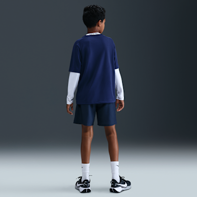 Vævede Nike Multi Dri-FIT-shorts til større børn (drenge)