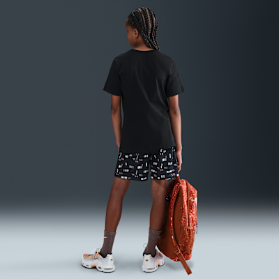 Playera para niños talla grande Nike Sportswear