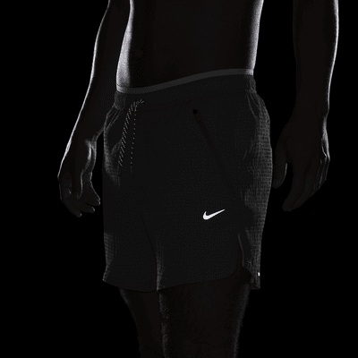 กางเกงวิ่งขาสั้น 5 นิ้วมีซับในผู้ชาย Dri-FIT Nike Stride Running Division