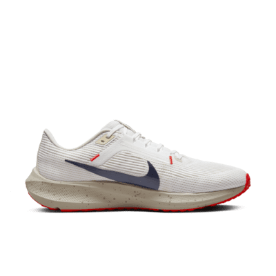 Nike Pegasus 40 男款路跑鞋