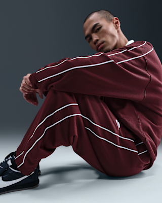 Nike Sportswear Club