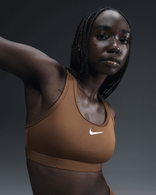 Женские  Nike Swoosh Medium Support Padded Sports Bra