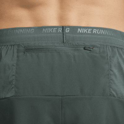 Shorts da running 13 cm con slip foderati Dri-FIT Nike Stride – Uomo