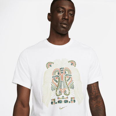 Playera para hombre LeBron "Strive For Greatness"