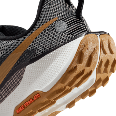 Nike Pegasus Trail 5 Traillaufschuh (ältere Kinder)