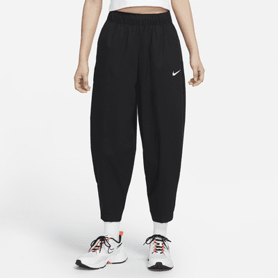 Nike Sportswear Essential Women's High-Rise Curve Trousers