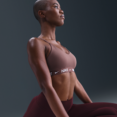 Bra deportivo ajustable con almohadillas para mujer Nike Indy Light Support