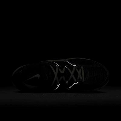 Nike V5 RNR Shoes