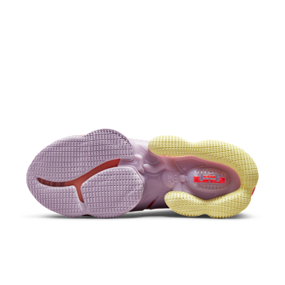 LeBron 19 Basketball Shoes