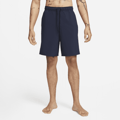 Shorts versátiles sin forro Dri-FIT de 23 cm para hombre Nike Unlimited