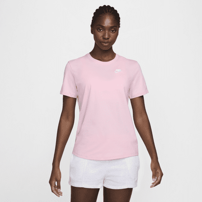 Nike Sportswear Club Essentials