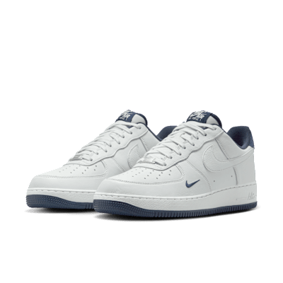 Tenis para hombre Nike Air Force 1 '07 LV8