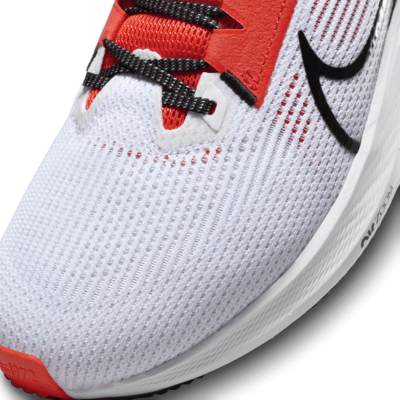 Calzado de running en carretera para hombre Nike Pegasus 40 (Oregon ...