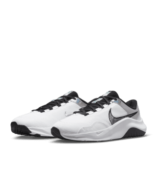 legend essential 3 nike