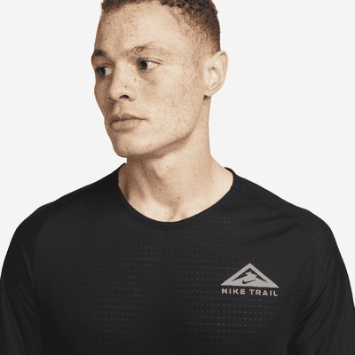 Kortærmet Nike Trail Solar Chase Dri-FIT-løbeoverdel til mænd