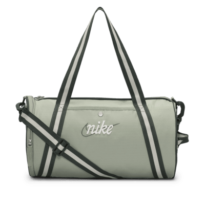 กระเป๋า Duffel สไตล์เรโทร Nike Heritage (13 ล.)