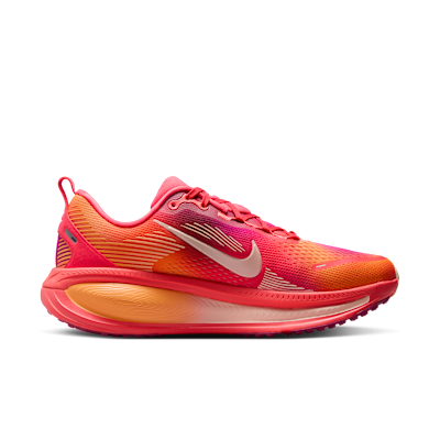 Nike Vomero 18 SE Women's Road Running Shoes