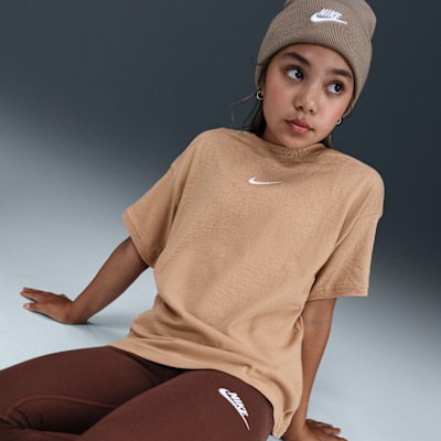 Nike Sportswear Essential Big Kids' (Girls') T-Shirt