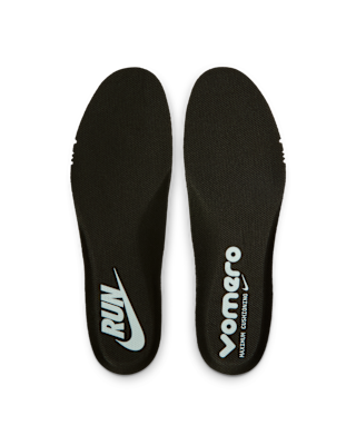 Nike Vomero Plus SE