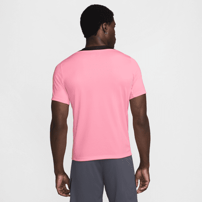 Haut de foot à manches courtes Dri-FIT Nike Strike pour homme