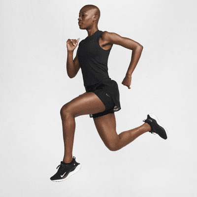 Nike Running Division Dri-FIT-løbeshorts (7,5 cm) med mellemhøj talje til kvinder