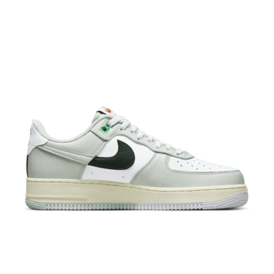 Nike Air Force 1 '07 LV8 | Image 3