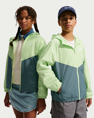 Детская куртка Nike Sportswear Windrunner Big Kids' Hooded Repel для бега