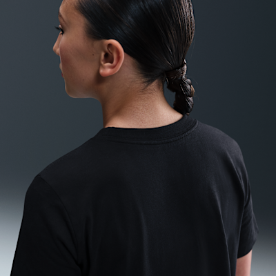 Playera para niños talla grande Nike Sportswear