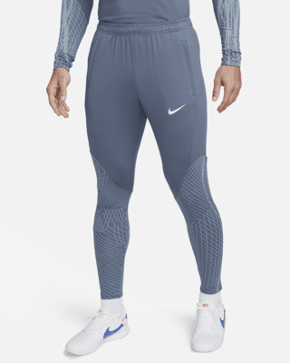 en Noreste Persona a cargo del juego deportivo Nike Dri-FIT Strike Men's Football Pants. Nike UK