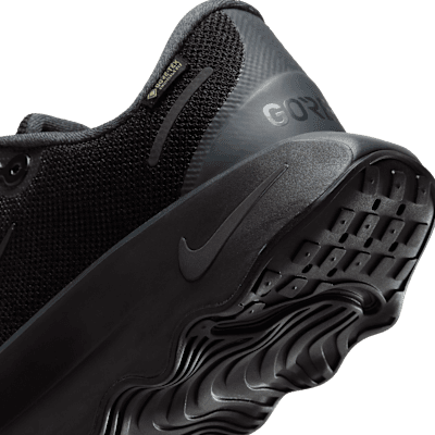 Nike Motiva GORE-TEX Men's Waterproof Walking Shoes