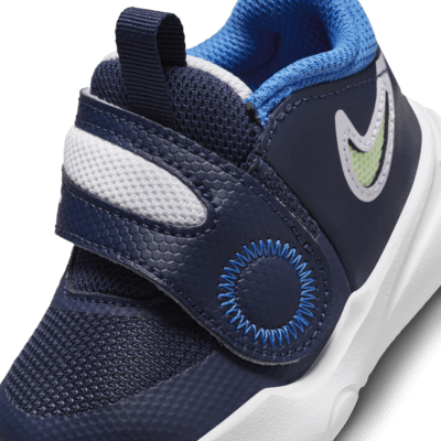 Tenis para bebé e infantil Nike Team Hustle D 11