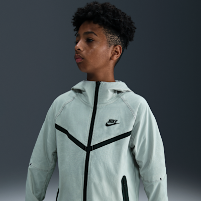 Nike Tech