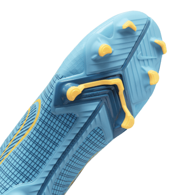 Calzado de fútbol para terrenos múltiples para niños de preescolar y grandes Nike Jr. Mercurial Superfly 8 Academy MG